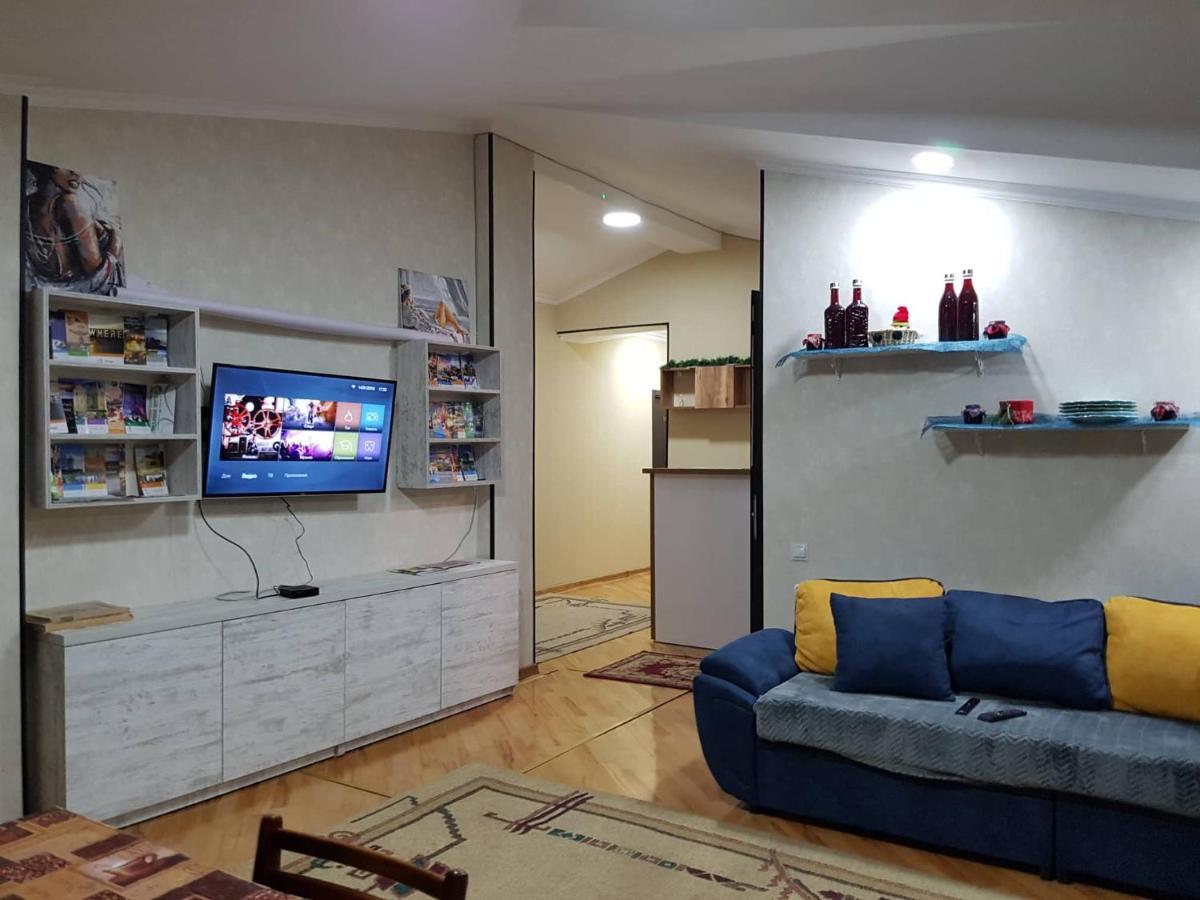 Guest House 15A Kutaisi Exteriér fotografie