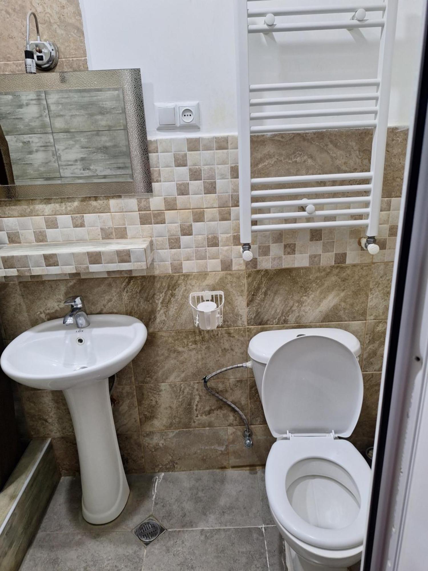 Guest House 15A Kutaisi Exteriér fotografie
